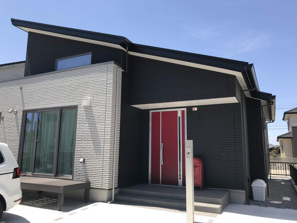 車庫シャッターを長持ちさせるための修理と正しいメンテナンス知識とは