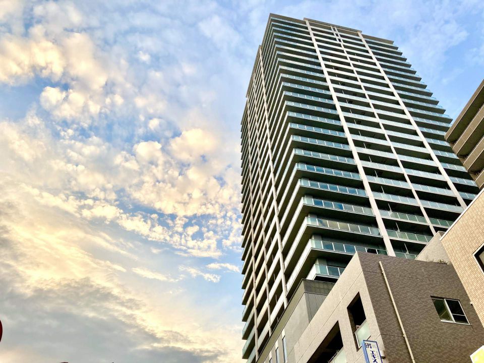 シャッター修理の費用と業者選びで失敗しないための安全で賢いメンテナンス方法